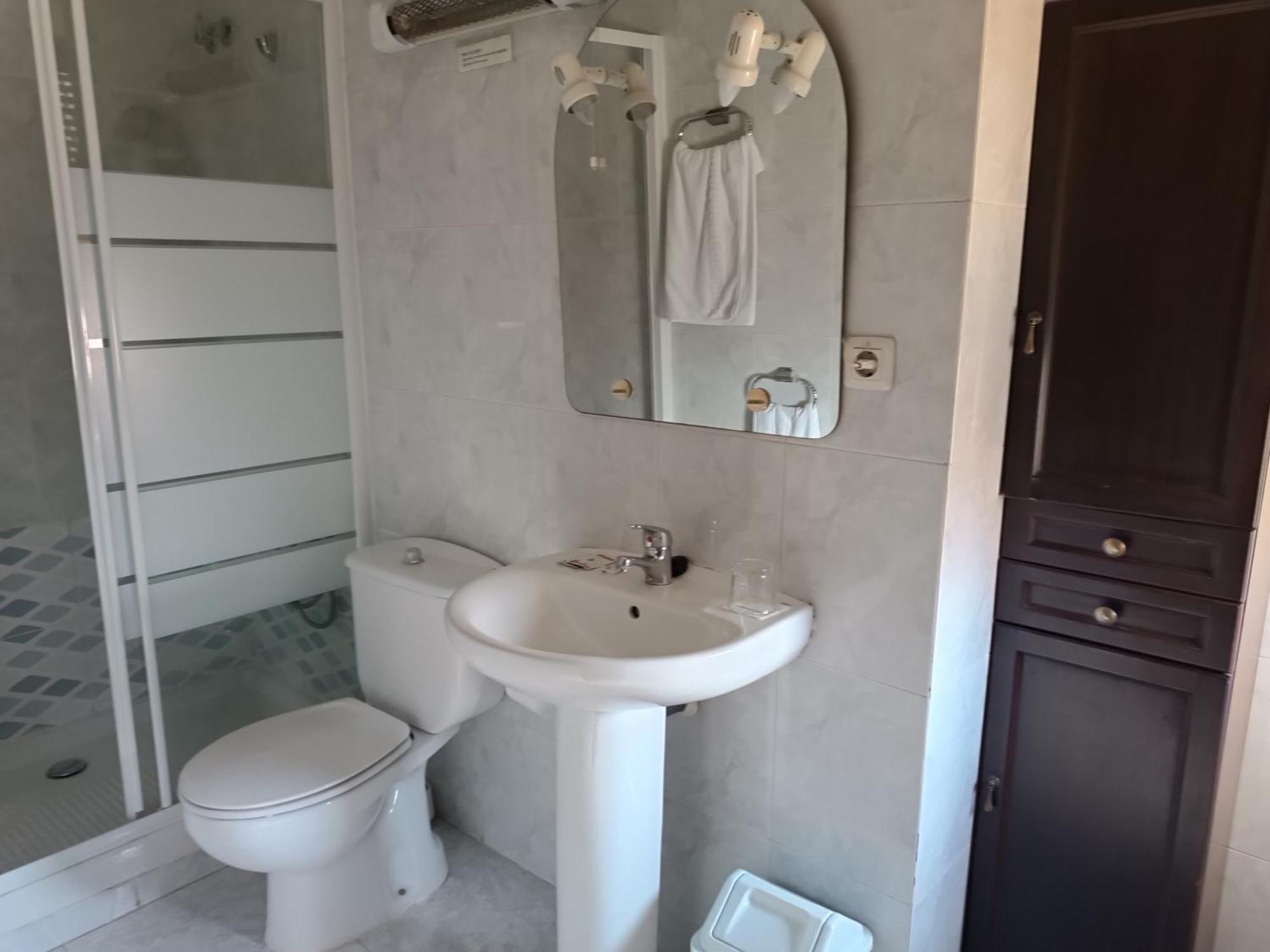 Hostal Avila Ocana  Ngoại thất bức ảnh