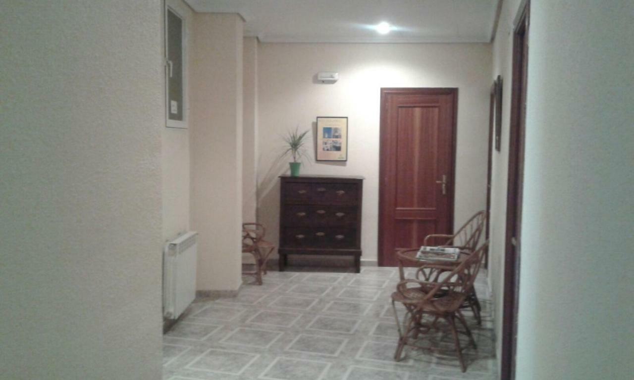 Hostal Avila Ocana  Ngoại thất bức ảnh