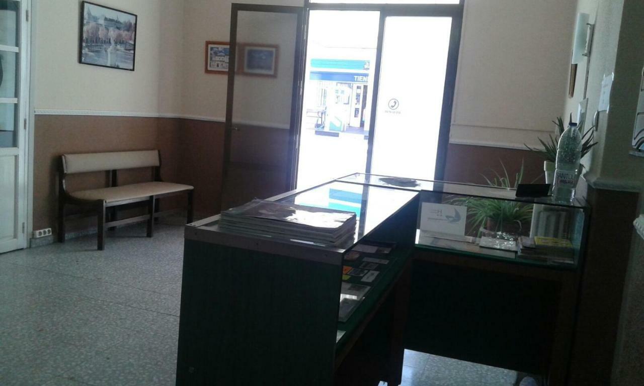 Hostal Avila Ocana  Ngoại thất bức ảnh