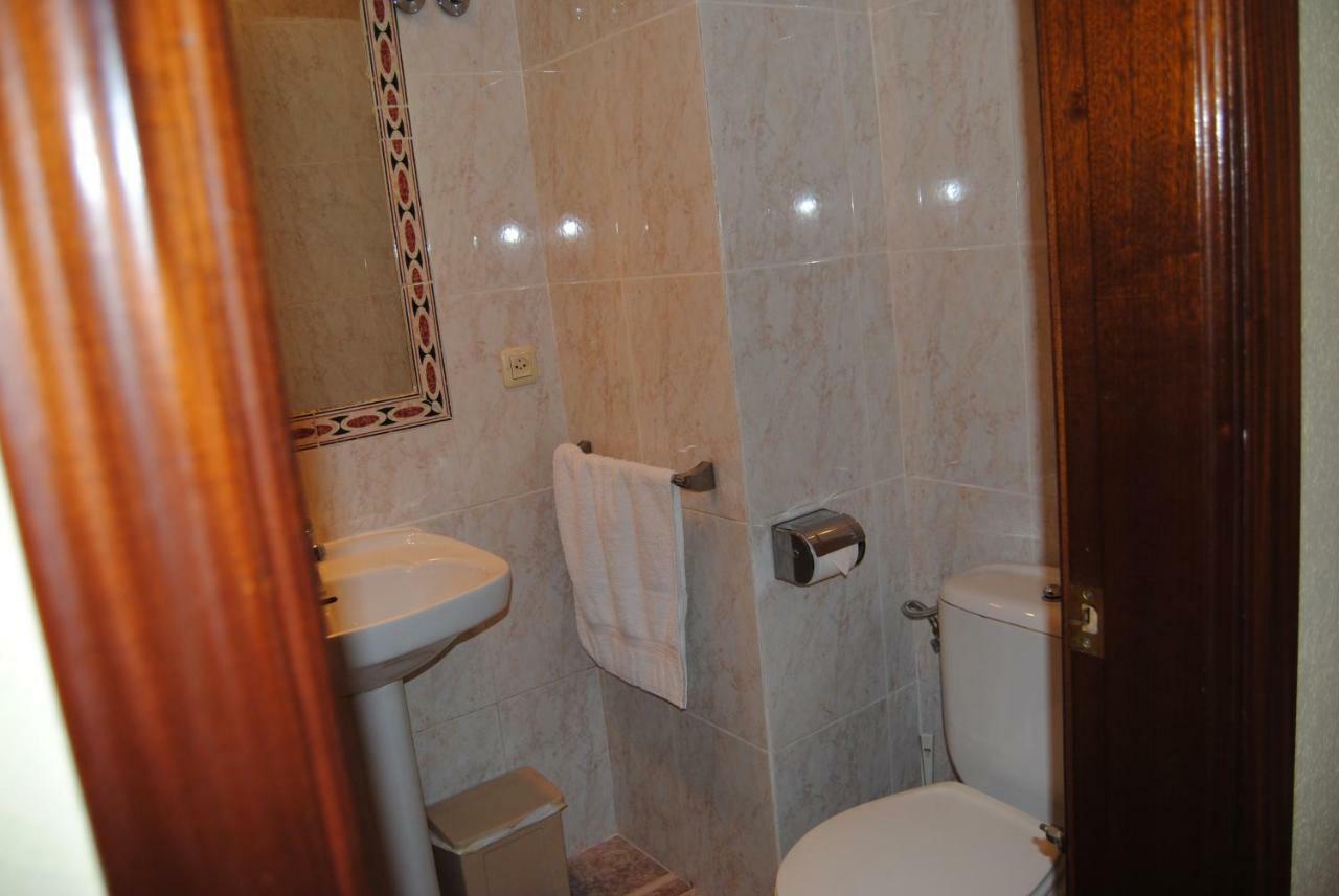 Hostal Avila Ocana  Ngoại thất bức ảnh