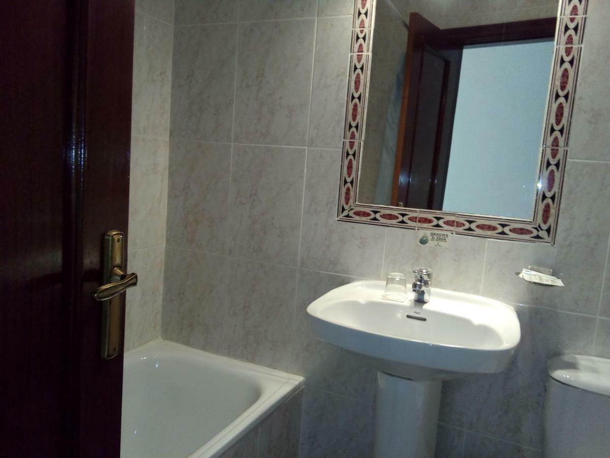 Hostal Avila Ocana  Ngoại thất bức ảnh