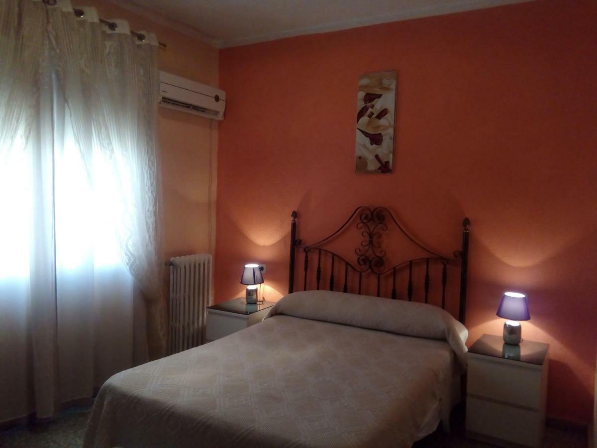 Hostal Avila Ocana  Ngoại thất bức ảnh